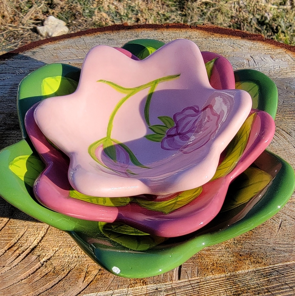 PARTYLITE Ceramic Floral stackable bowls. - Picture 2 of 10
